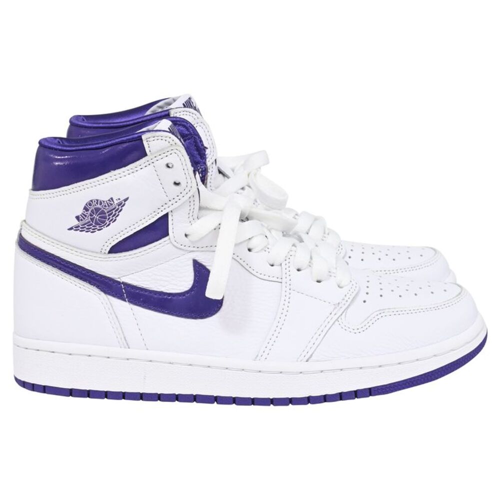 Nike Air Jordan 1 Retro High Court Sneakers in Purple Leather